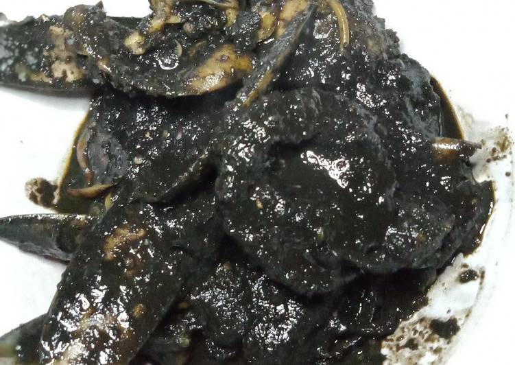 Resep Cumi Blakutak Bumbu Hitam yang Menggugah Selera