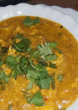 बेसन के गट्टे की सब्जी (Besan ke gatte ki sabzi recipe in Hindi) रेसिपी मुख्य फोटो