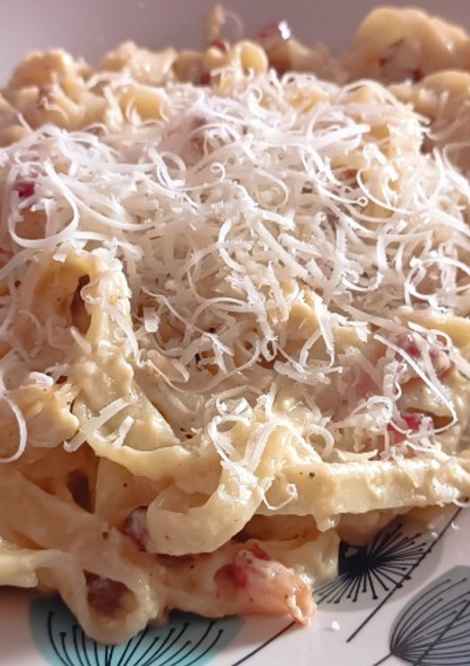 Una foto de Tagliatelle alla carbonara