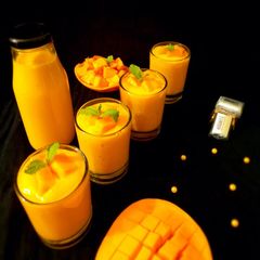A picture of Mango Milkshake.