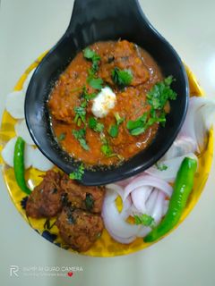 દૂધી કોફતા કરી રેસીપી મુખ્ય ફોટો
