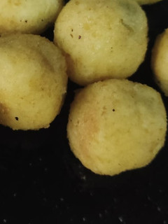 ஆளு பட்டிஸ் உத்திரபிரதேச உணவு (aloo pattis recipe in Tamil) செய்முறை முக்கிய புகைப்படம்
