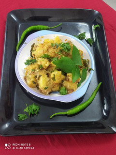 ફરાળી સુકી ભાજી (Farali Suki Bhaji Recipe In Gujarati) રેસીપી મુખ્ય ફોટો