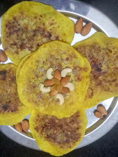 ட்ரை ஃப்ரூட்ஸ் போளி (Dry fruits poli recipe in tamil) செய்முறை முக்கிய புகைப்படம்