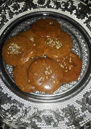 A picture of Jaggery cough remedy goli.