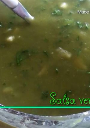 Una foto de Salsa verde de tomate