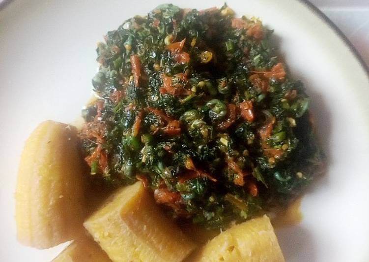 Easiest Way to Prepare Homemade Boiled unripe plantain with veg sauce