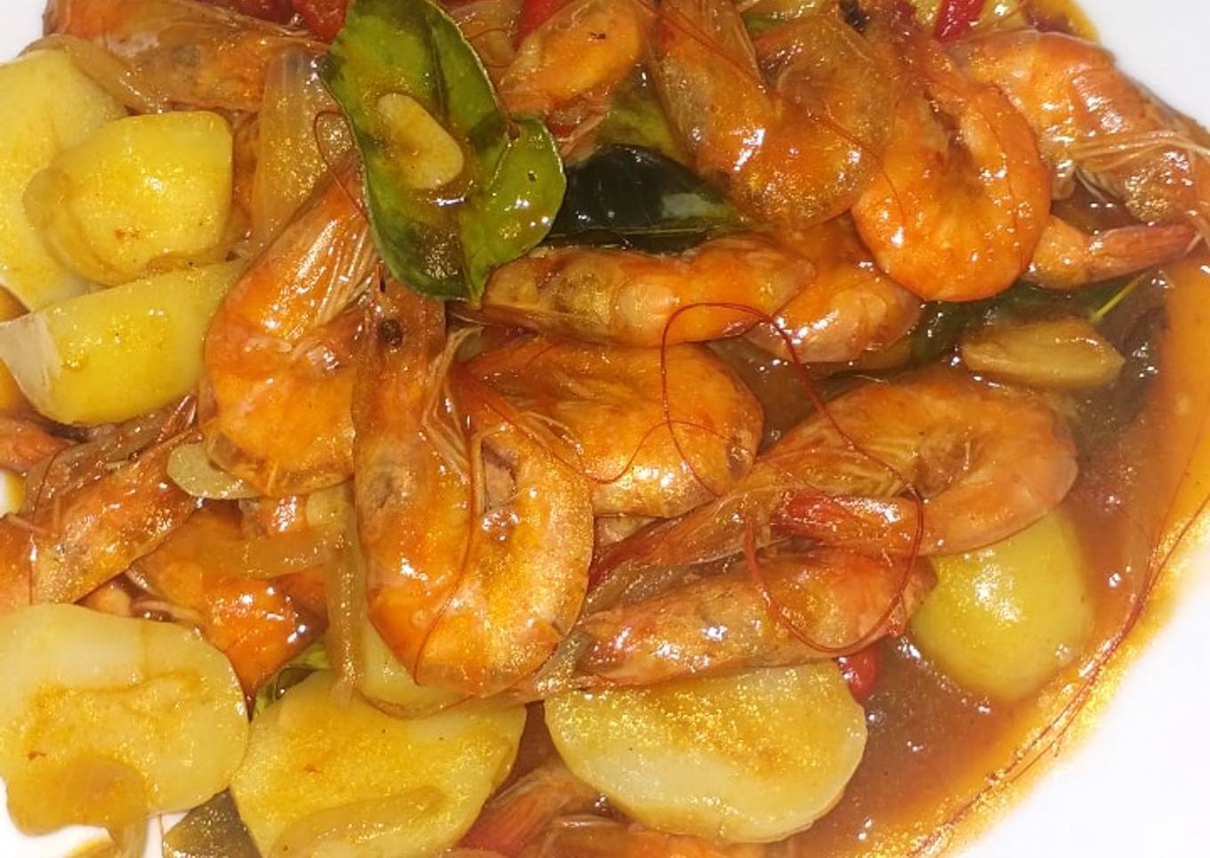 Udang kentang asam manis