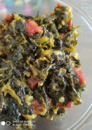 મેથી ટામેટા નું શાક (Methi Tomato Shak Recipe In Gujarati) રેસીપી મુખ્ય ફોટો