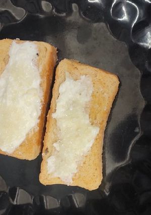 Ghee malai rusk /घी मलाई रस्क रेसिपी मुख्य फोटो
