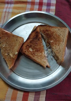 A picture of Healthy sandwiches(garlic flavour).