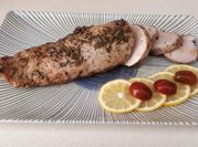 Una foto de solomillo de cerdo al horno