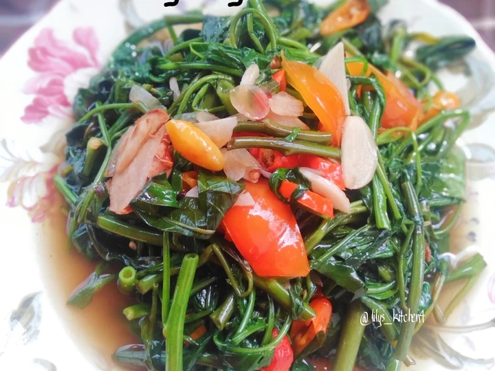 Langkah Mudah untuk Menyiapkan Resep Tumis Kangkung Saos Tiram yang Lezat Sekali Anti Ribet, Sempurna