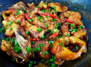 Hình của món Cá lóc kho keo.