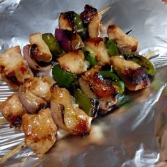 A picture of Chicken kebab.