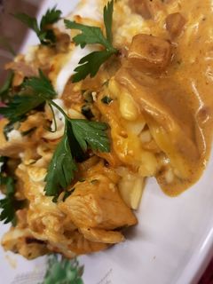 صورة لوصفة دجاج بالكاري والكريمة