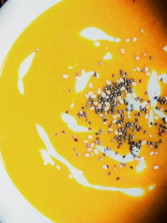 Una foto de Sopa dorada