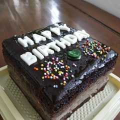 A picture of Cheese brownie cake.