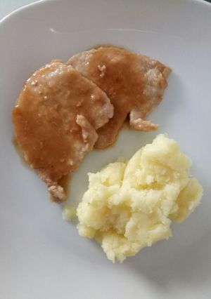 A picture of Pork in a Marsala sauce.
