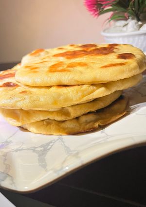 A picture of Title:my easy to make,easy to find ingredient,tasty naan bread.