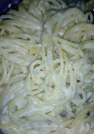 Una foto de Fideos al queso💞🤤🐷🐖❤️