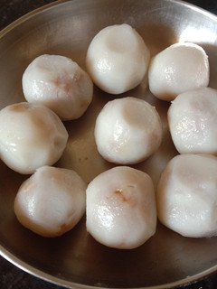 தேங்காய் இனிப்பு பூரண கொழுக்கட்டை(poorana kolukattai recipe in tamil) செய்முறை முக்கிய புகைப்படம்