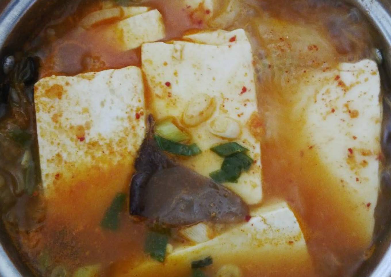 Kimchi Jjigae Mudah dan Praktis
