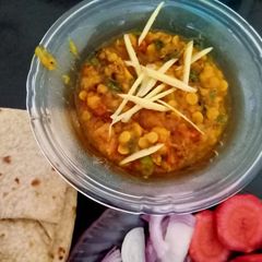 A picture of Daal chana fry.