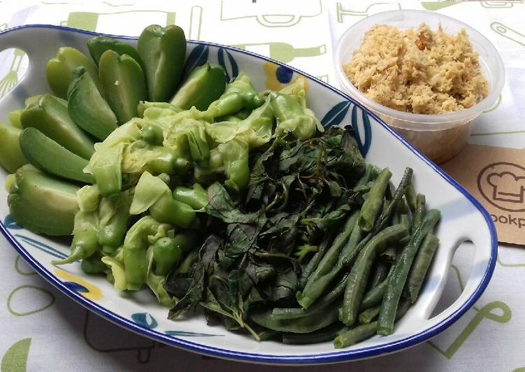 Javanese Salad, Urap Kembang Turi