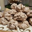 Petits gâteaux aux noix meringués