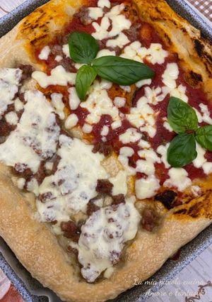 A picture of Soft and Crispy Long-Rise Pizza.