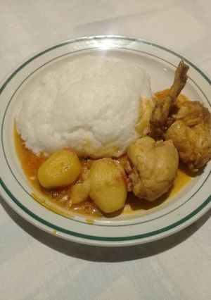 A picture of Chicken curry.