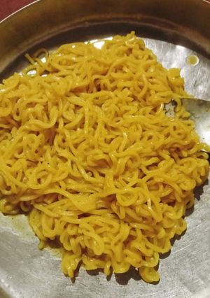 मैगी(maggi recipe in hindi) रेसिपी मुख्य फोटो