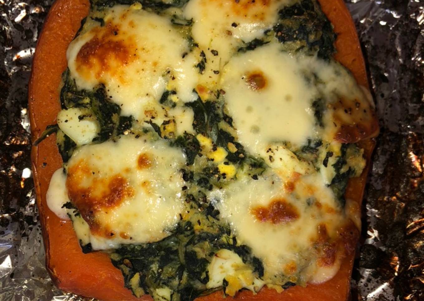 Calabaza rellena de acelga y choclo con mozzarella 😋