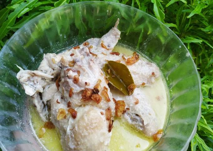 Resep Opor Ayam Sederhana Yang Menggugah Selera