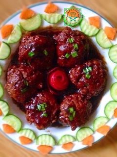 Hình của món Thịt viên sư tử kiểu Tàu.