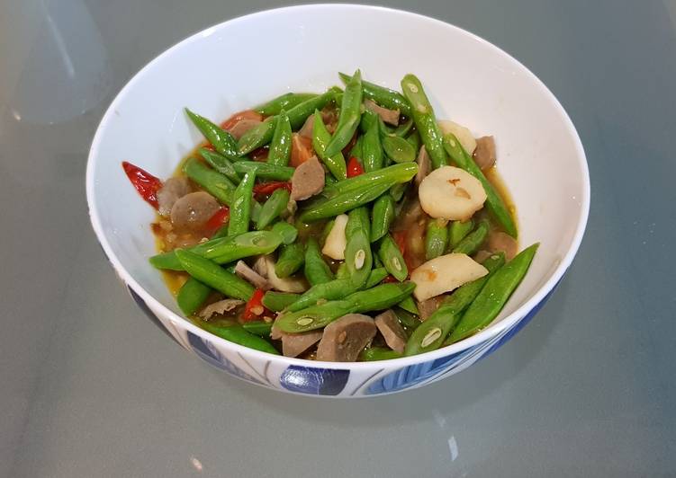 Resep Cah Buncis &amp; Bakso (Tumis Buncis Bakso) yang Lezat Sekali