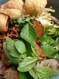 ก๋วยเตียวน้ำตก (เจ)