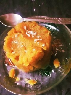 कड़ा प्रासाद (kada prasad recipe in Hindi) रेसिपी मुख्य फोटो