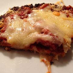 A picture of Low-carb Cauliflower Crust Pizza.