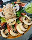 Ensalada de hojas mixtas con champiñones