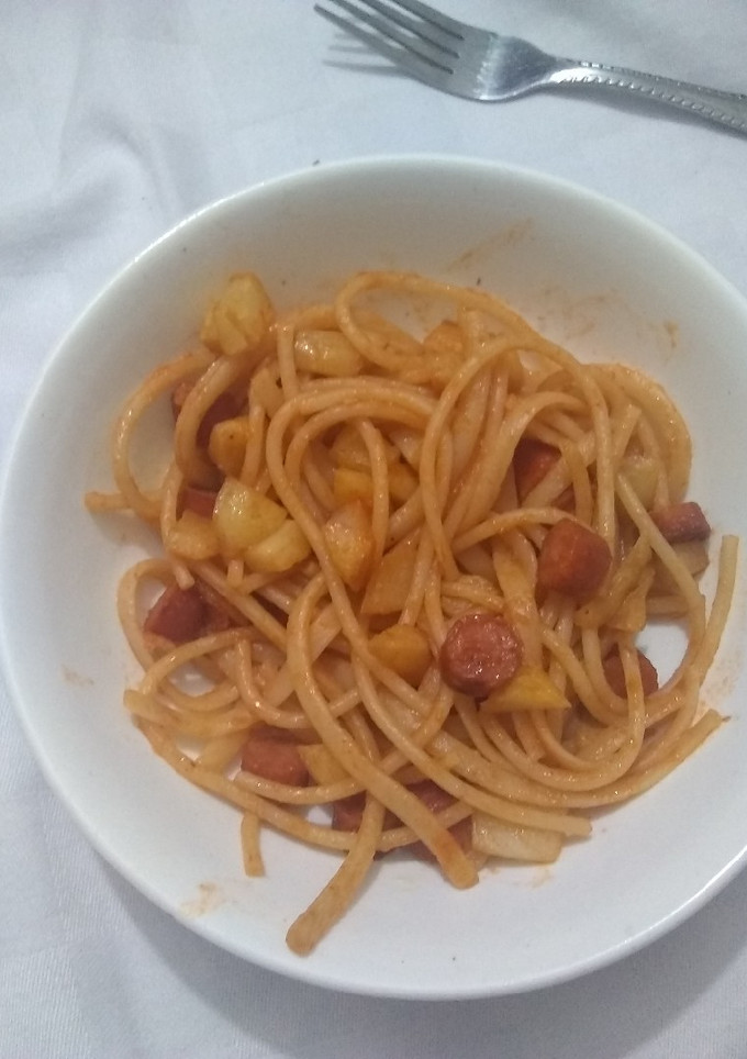 Una foto de Tallarines con cabano