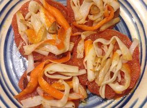 Foto principal de Ensalada tibia de Tomate y Surimi 💞