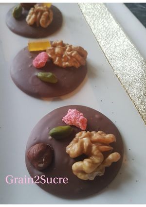 Une photo de Mendiants au chocolat au lait