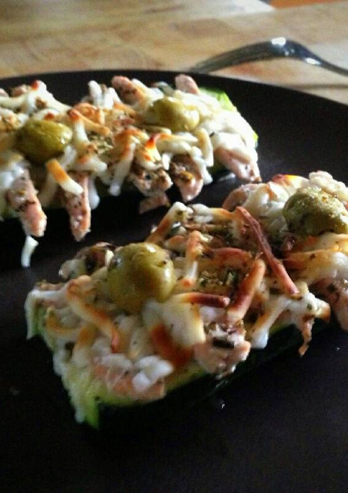 Una foto de Calabacín con queso y salmón