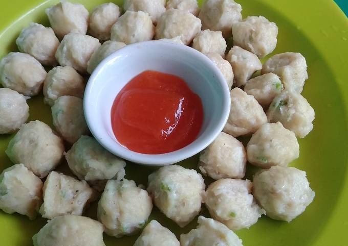 Resep Bakso  Ayam  Kenyal Tanpa  Baking  Powder  oleh Dapur 