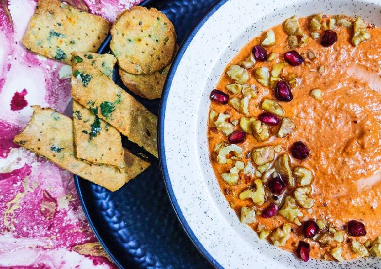 Muhamara with whole wheat crackers