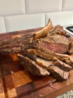 Una foto de Tomahawk al horno