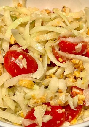 Foto resep Fresh Green Papaya Salad