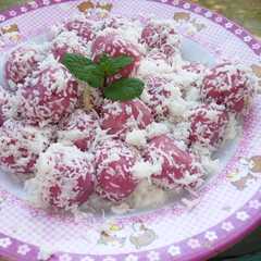 รูปของ Klepon Buah Naga